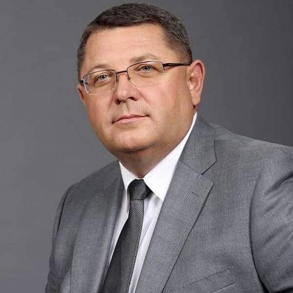 123 419 грн получил мэр Лозовой в мае 2021 года. А чего добился ты?