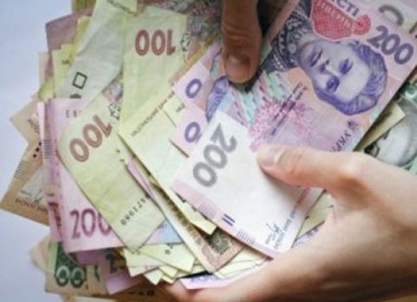 Публікуємо заробітні плати Новопокровської селищної ради