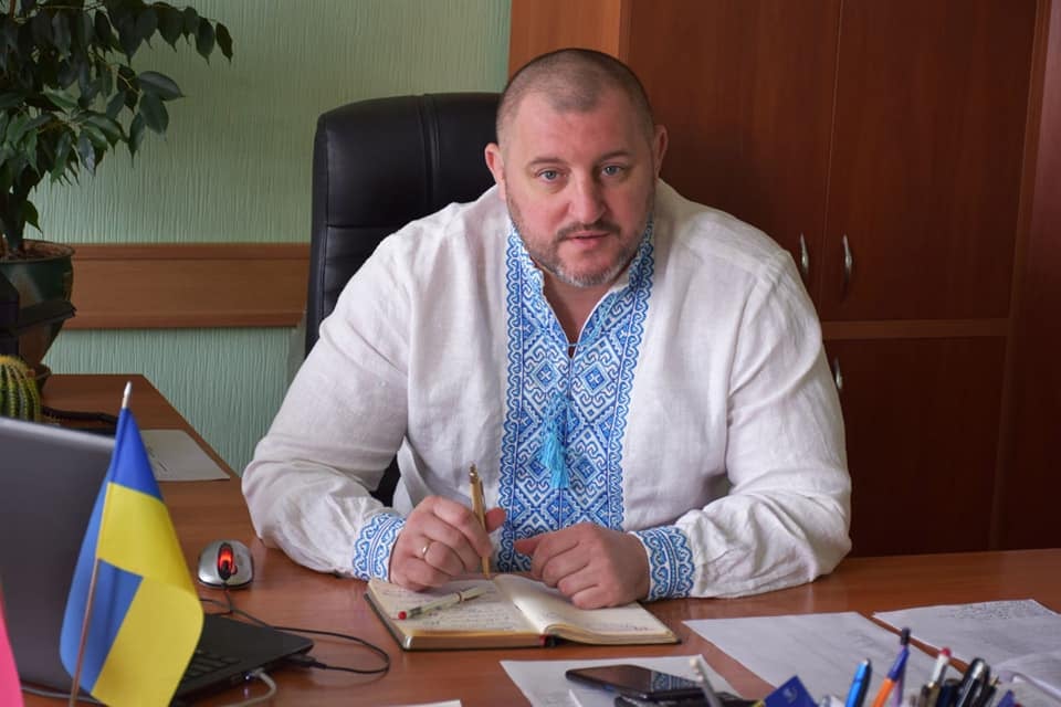 Команда Мережа антикорупційних центрів  написала жалобу на мэра Купянска Мацегору на отказ в предоставлении информации о зарплатах чиновников. Далее будет